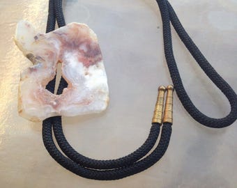 Bolo Tie Agate Stone, Bolo Tie Natural Stone, Stone Bolo Tie, Rustic Bolo Tie, Mens Bolo TIe, Hipster Bolo Tie, Bohemian Bolo Tie
