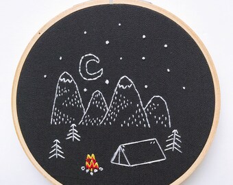 Happy Camper • Modern Hand Embroidery Hoop Wall Decor Art Embroidered Camping and Hiking in the Mountains with Starry Sky, gift for hikers