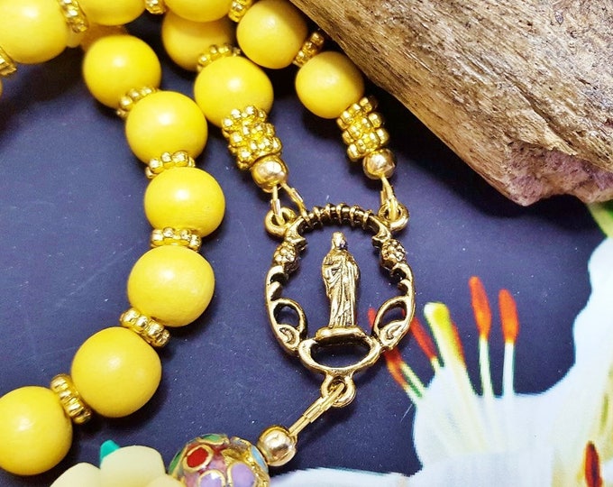 Yellow Floral Catholic Rosary ~ Best Godmother Gifts ~ Godchild Keepsake ~ Gift From Son To Mom, Blessing Gift For Baby, First Communion