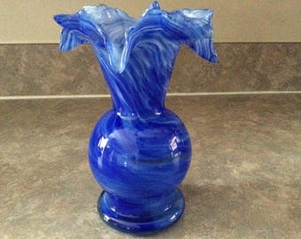 Smith’s Old Timer Glass Co. Pretty Blue and White Swirled Mold Blown Glass Vase with Floriform Rim.