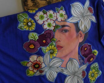 T shirt customized tank top - under one eye Frida - Orchid and desert flowers