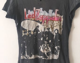 Legit Vintage Led Zeppelin thrashed & thin band t-shirt