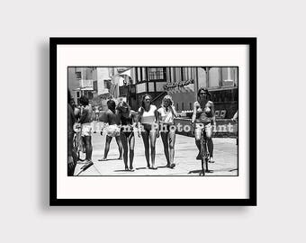 black single women in hermosa beach Meet african-american women from hermosa beach who are serious about dating california, you should be online now, chatting with black singles in your area. black single women in hermosa beach Meet african-american women from hermosa beach who are serious about dating california, you should be online now, chatting with black singles in your area.