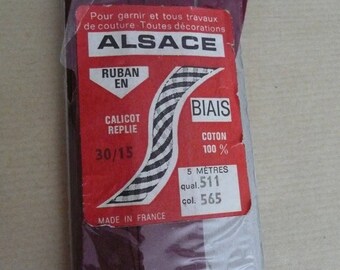 3 meters ribbon BIAIS stitching bordeaux in ribbon - brand ALSACE - vintage haberdashery! Cotton - sewing