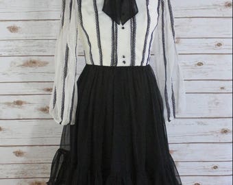 1960s vintage Miss Elliette Black and White Dress