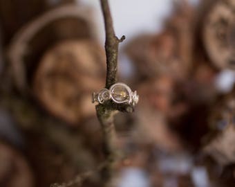 Bague T50 quartz rutilé . Glyphe des blés .
