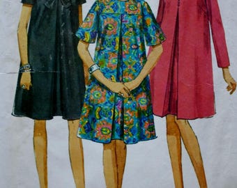 1960's Simplicity Yoked Dress Pattern with Gathered or Pleated Front Panels - Bust 36