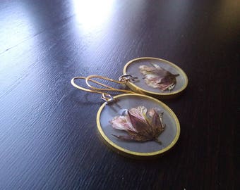 Pressed flower earrings Purple flower Flower dangle earrings Real flower earrings Botanical earrings Natural jewelry Boho chic