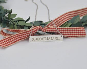 Roman numeral bar necklace,Personalized date necklace,sterling silver bar necklace,Personalized anniversary gift for women