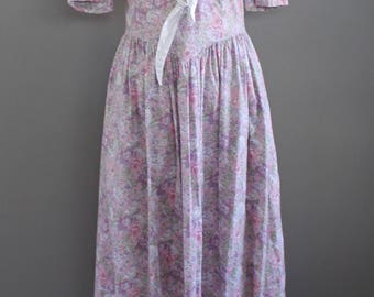 Periwinkle Laura Ashley Prairie Dress - Sailor Collar - Floral Print -Size 8-10 Medium