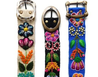 boho belt hippie belt embroidered strap tribal belt gypsy fashion boho accessory floral design bohemian style