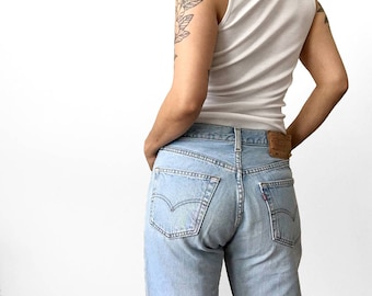 Vintage, Made in Canada, Levis, Light-Wash, 501, Button-Fly, Boyfriend-Style, Denim, Jeans