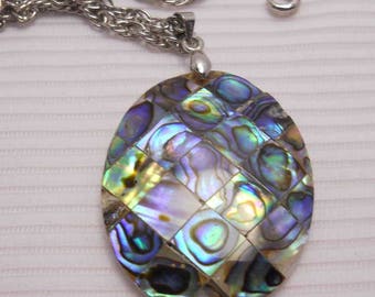 Paua Abalone Shell Pendant Vintage Necklace