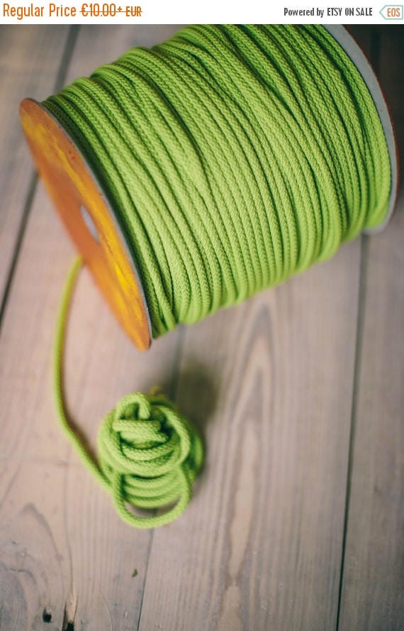 15 % OFF LIGHT GREEN crochet rope, makramee garn, macrame rope, Diy projects, craft supplies, craft yarn, rope yarn, polyester cord. #39