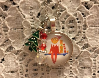 Elf on the Shelf Charm Necklace/Elf on the Shelf/Elf on the Shelf Jewelry/Elf Necklace/Elf Pendant/Elf Jewelry/Elf on the Shelf Charm Gift