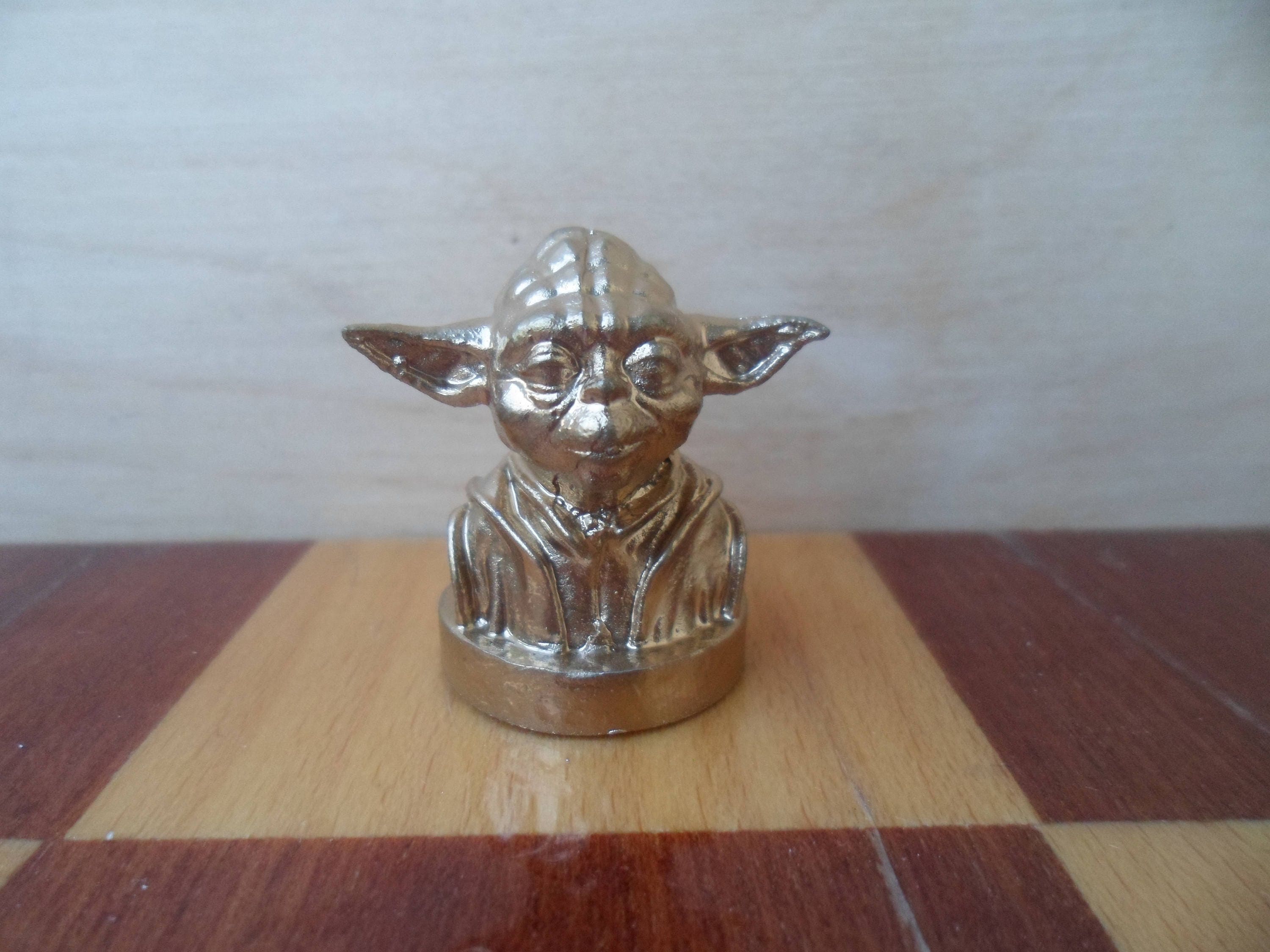 gold yoda can value