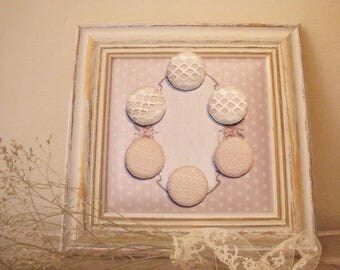 6 BUTTONS IN PINK WITH WHITE LACE COTTON