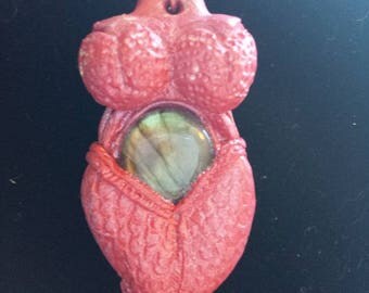 Labradorite Mermaid Power Pendant