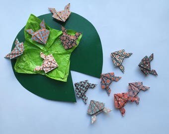 "Coâ" game! Jumping frogs!