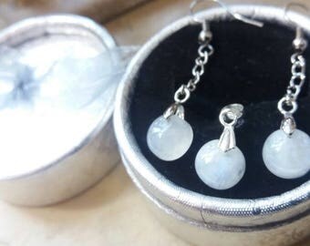 Natural earrings and Rainbow Moonstone pendant