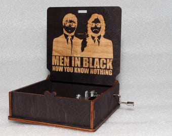 Men In Black Now You Know Nothing - Engraved Wooden Music Box - "Game Of Thrones"- Jon Snow Samwell Tarly - Hand Crank Movement