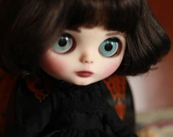 Custom blythe