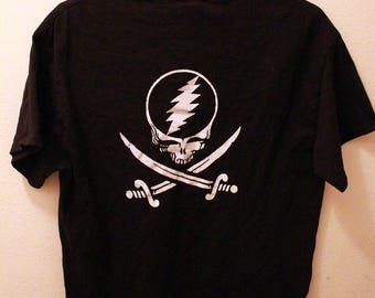 Stealy Skull and saber cross bones T-SHIRT (Black or High Vis)