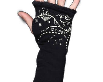 Fingerless gloves black screen printed Aqua