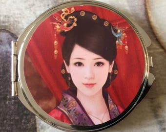Compact Pocket mirror with two mirrors inside woman Korean with his costume traditional