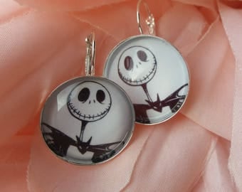 Earrings "Jack" black and white skeleton bust. 25mm