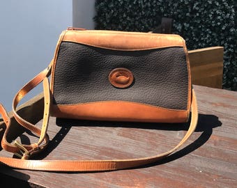Rare Dooney & Bourke Shoulder Bag (1980s)