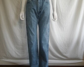 SALE 25% off SALE Women's Wrangler Jeans W Waist 28 (7X34) womens high waist jeans