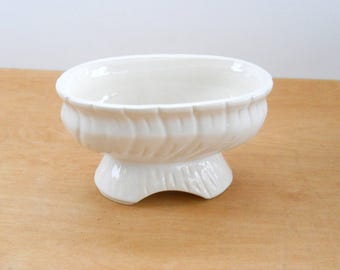 Vintage Ivory Planter • Footer Oval Pedestal Planter • Vintage American Pottery