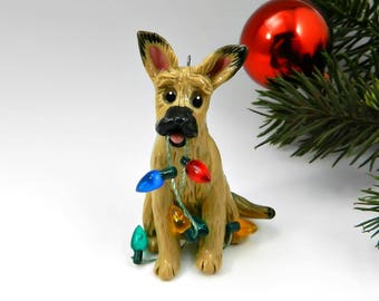 malinois figurine