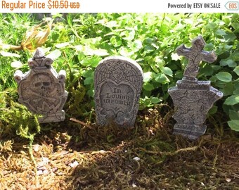 SALE Miniature Grave Stones, Head Stones, Headstone Picks, Fairy Garden Accessory, Halloween Fall Decor, Set of 3 Pieces