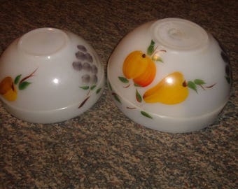 2 vintage fire king mixing nesting bowls gay fad fruit