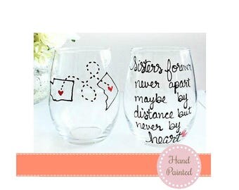 Sisters Gift, Sister Wine Glass, Hand Painted Wine Glass, Sister Moving Gift, Sister Long Distance, 21 oz Stemless Wine Glass