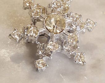 Vintage Rhinestone Snowflake Brooch