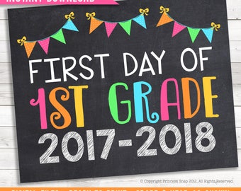 First Day of First Grade, 2017-2018, School Photo Prop, Pink Rainbow 1st Grade, 1st Day School, First Day Preschool, Printable Sign, 8"x10"