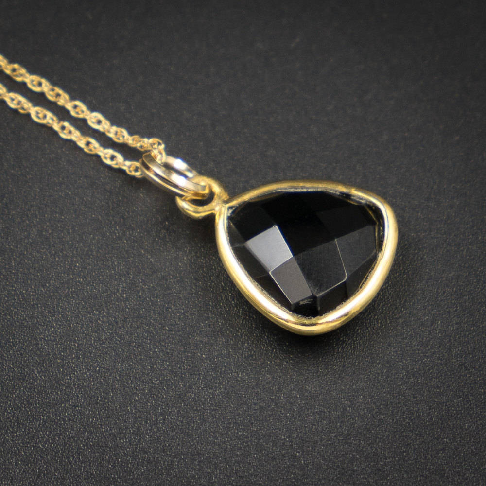 black onyx pendant necklace