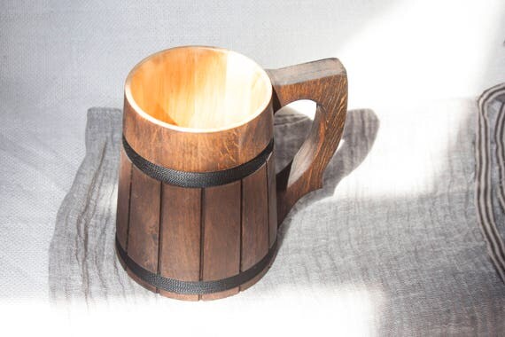 wooden pint tankard
