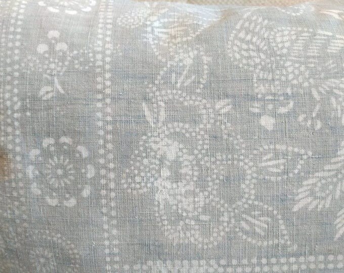 13"x 22" Vintage Chinese Batik Pillow Cover, Miao Batik Gray Pillow Case, Boho Throw Pillow, Ethnic Costume Textile Cushion Cover