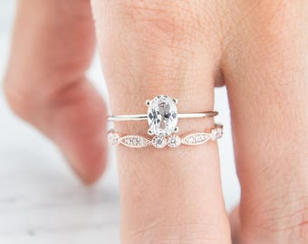 White sapphire ring, Oval White Sapphire Ring, Unique Engagement Ring, 14K Solid Gold Ring, Gold Ring, Birthday Gift, Stacking rings