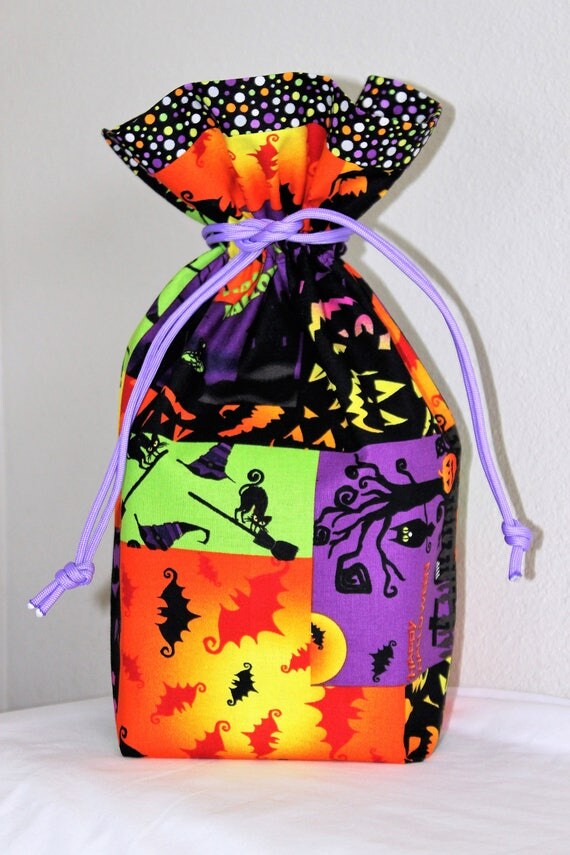 Drawstring Gift Bag Halloween Patches lined in Mini Polka