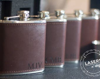 Flask, Personalized Flask, Leather Flask, Wood Wrap Groomsmen Flask, Gift Set Wedding Party Gift Monogrammed Hip Flask Groomsman Gift Set