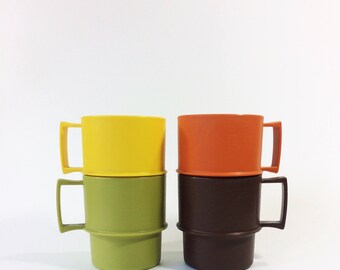 Vintage Tupperware mugs, stackabke mugs, from the 1970s