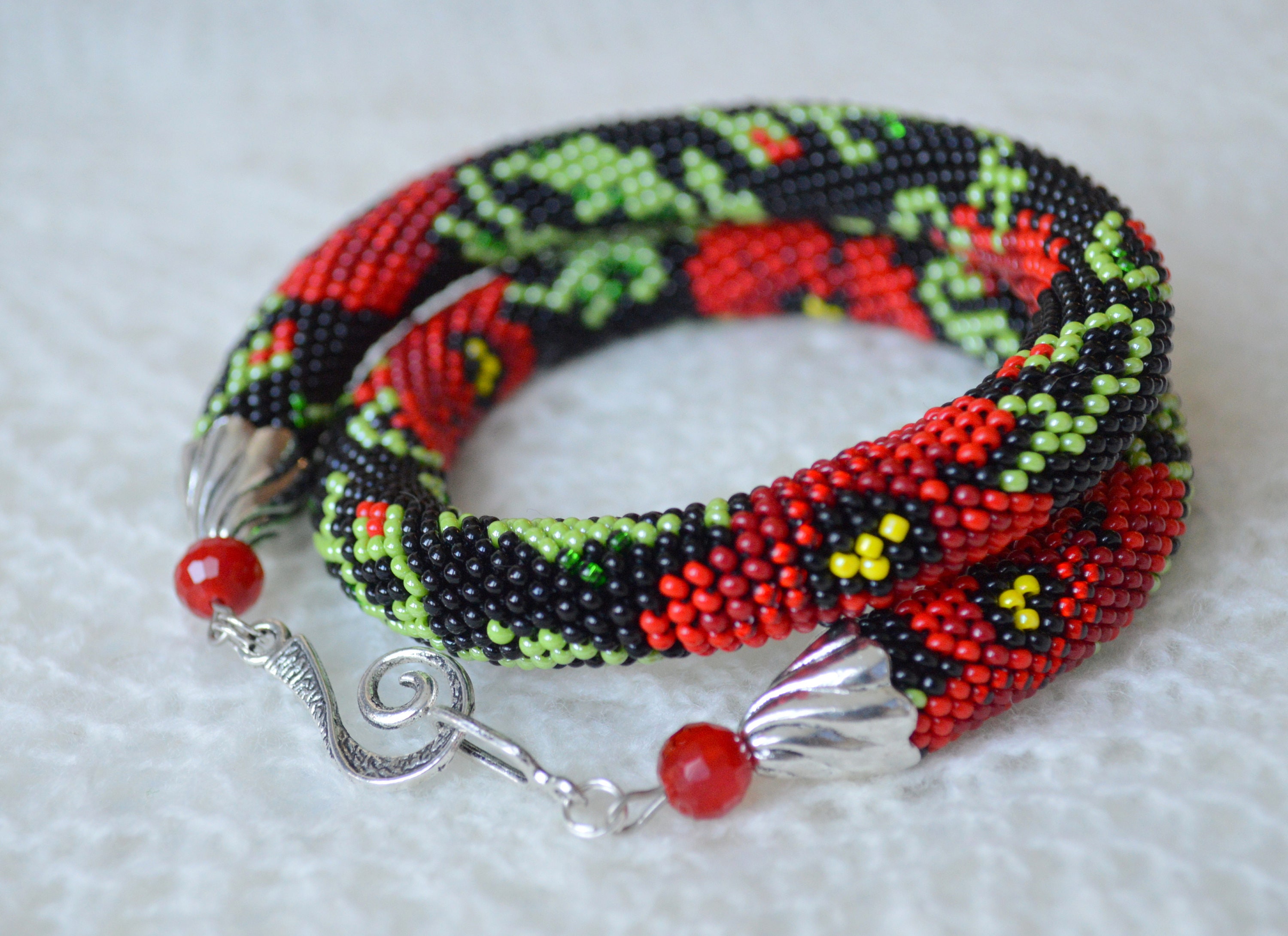 Flower bead necklace Seed bead necklace Flower wedding