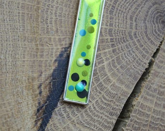 Green summer dots resin pendant