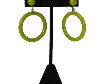 Vintage 1960s Bakelite Drop Earrings