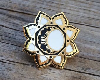 Moon Mandala Enamel Pin, Hard Enamel Pin, Moon Brooch, Gold Pin, Lapel Pin, Mandala Pin, Stocking Stuffers, Moon Pin